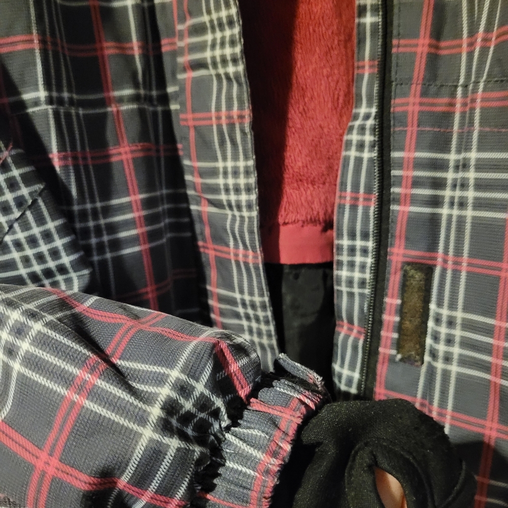 Winter Jacket/Ski Jacket - Picture 2 of 7